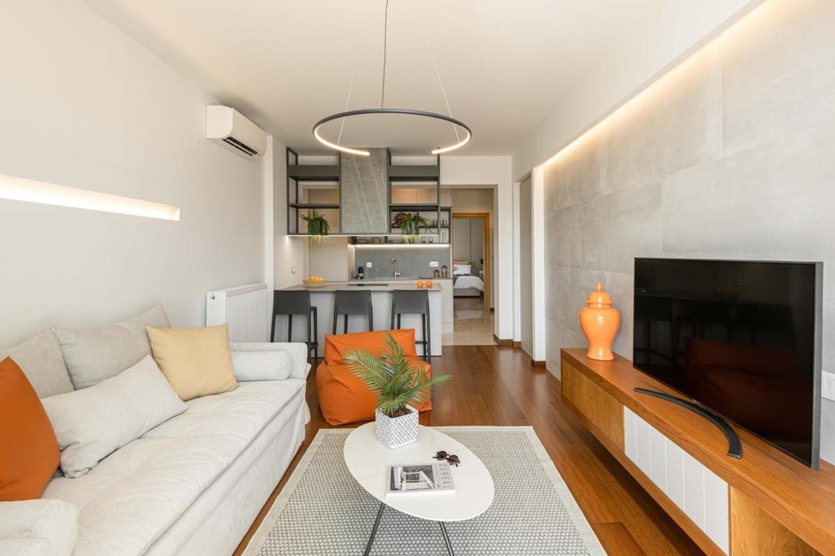 Apartment Elegant Mountain-view Next To Seaside *