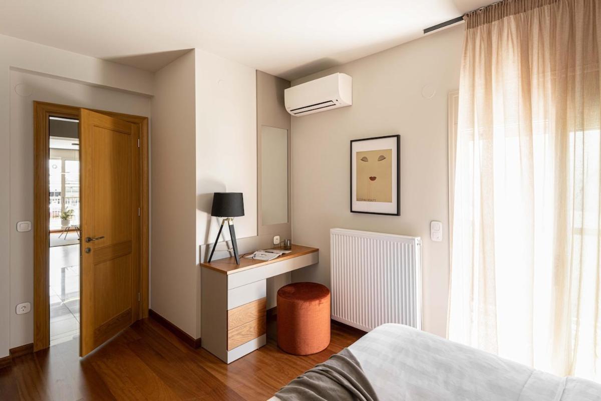 Apartment Elegant Mountain-view Next To Seaside *